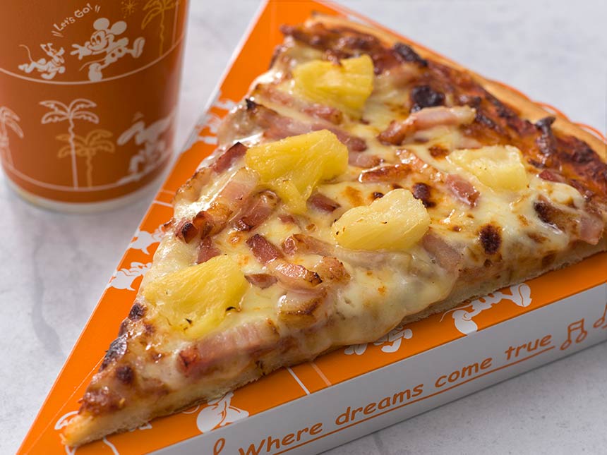 ベーコンとパイナップルのピザのイメージ