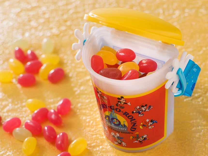 image of Gummy Candies with Mini Snack Case