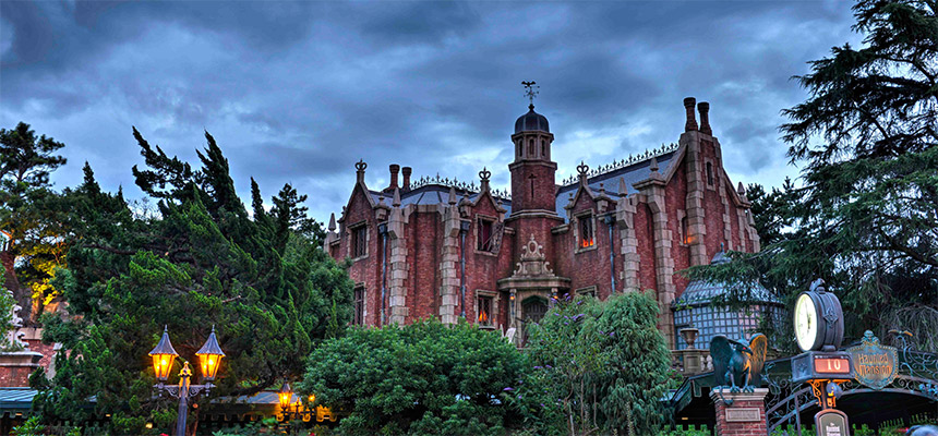 Official Haunted Mansion｜tokyo Disneyland｜tokyo Disney Resort 