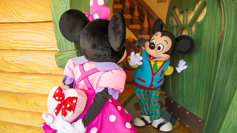 公式】明日はバレンタインデー｜東京ディズニーリゾート・ブログ