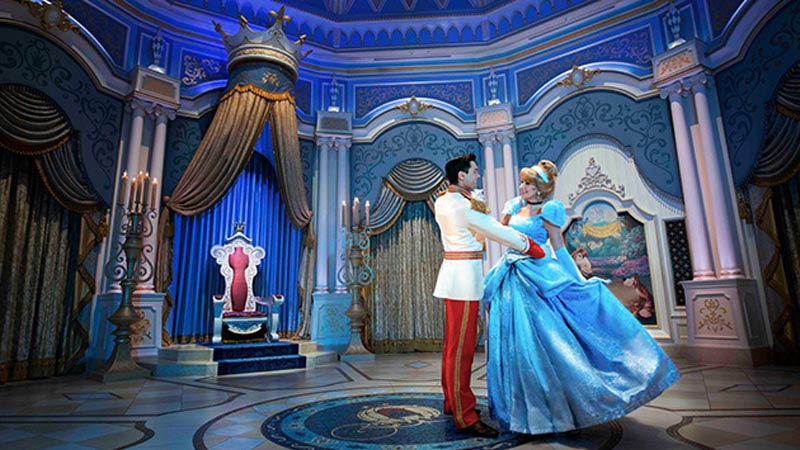 公式】女の子の永遠のあこがれ「シンデレラ」♪お城で起こった奇跡の愛
