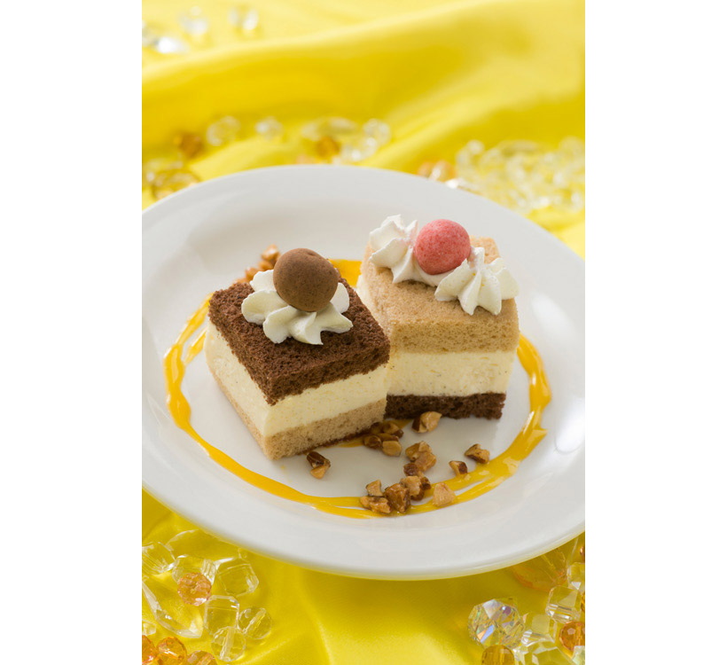 “チップ＆デールクリームケーキ（バニラ風味）”の画像