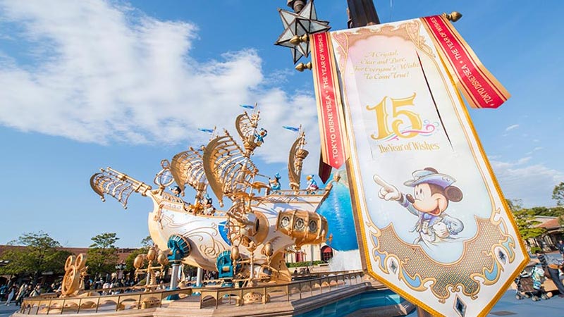 公式】15周年を迎える東京ディズニーシー、これまでの歩みをご紹介