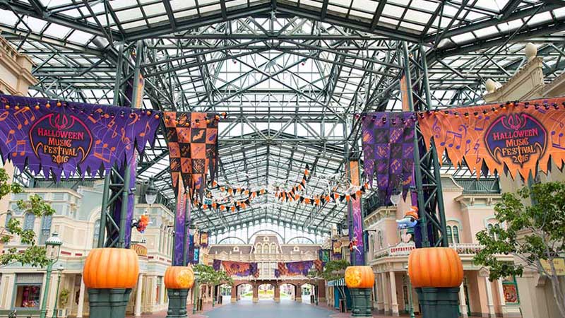 知ったらもっと楽しめちゃう！東京ディズニーランドならではのハロウィーン情報をご紹介☆のイメージ