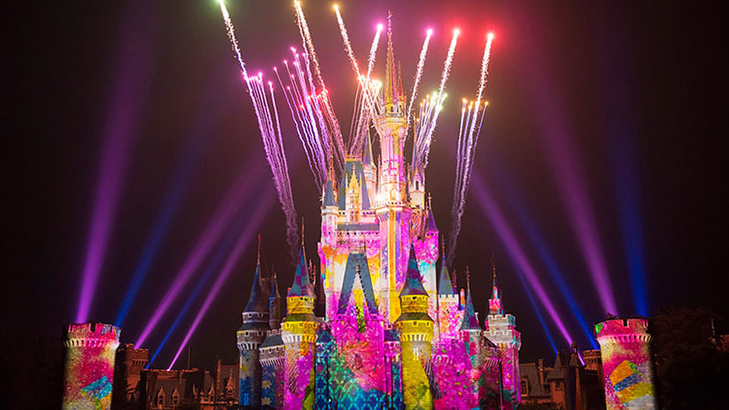 公式】心ときめくキャッスルプロジェクションは、リザーブされた鑑賞席