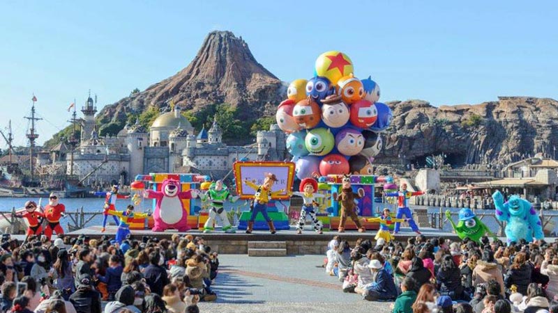 公式】東京ディズニーシーのあちこちにピクサーの世界が登場