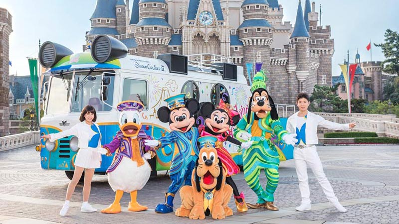 ミッキーマウスが全国約20都市のお祭りに参加！！「東京ディズニーリゾート35周年スペシャルパレード」のイメージ