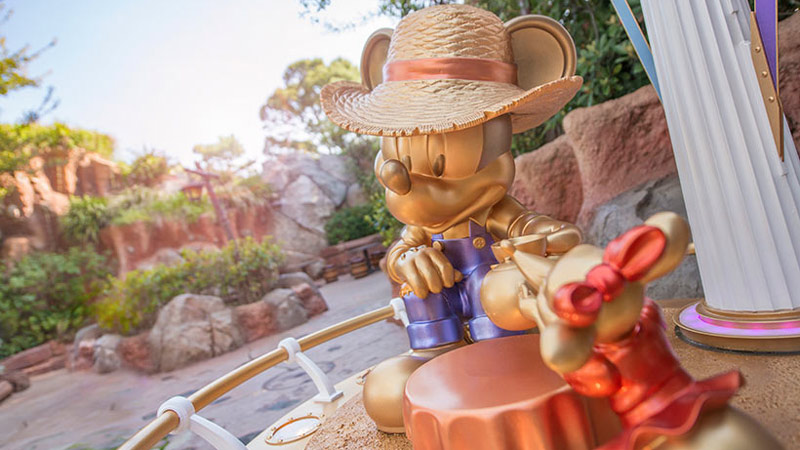 公式】あなたはどのミッキーマウスがお気に入り？｜東京ディズニー