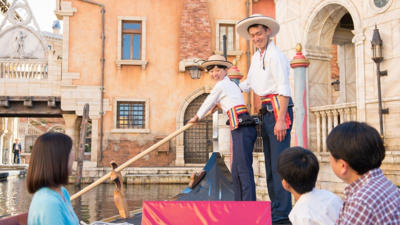 公式】お子さまがゴンドリエに？｜東京ディズニーリゾート・ブログ