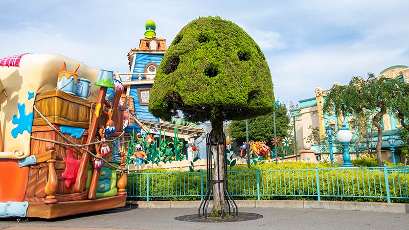 公式 東京ディズニーリゾートの大きな樹をご紹介 東京ディズニーランド編 東京ディズニーリゾート ブログ 東京ディズニーリゾート