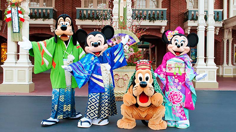 公式】東京ディズニーランド・東京ディズニーシーのお正月｜東京