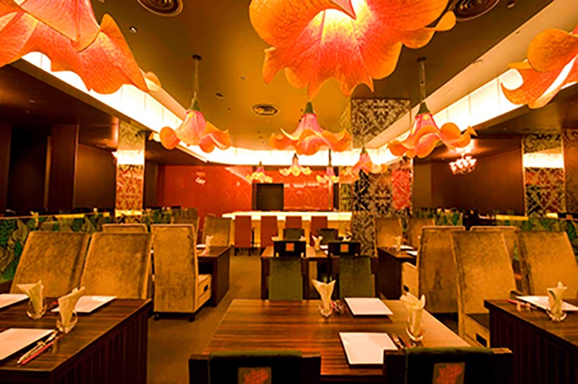 東京ディズニーランドホテルのレストラン「カンナ」の内観画像
