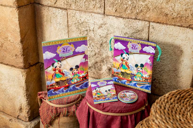 公式】東京ディズニーシー開園21周年をお祝いするグッズ|東京
