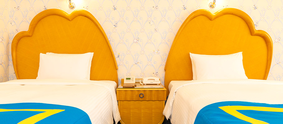 image of Donald Duck Room2