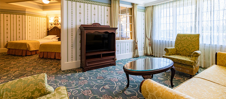 Official]Corner Room (Park View)｜Tokyo Disneyland Hotel | Tokyo
