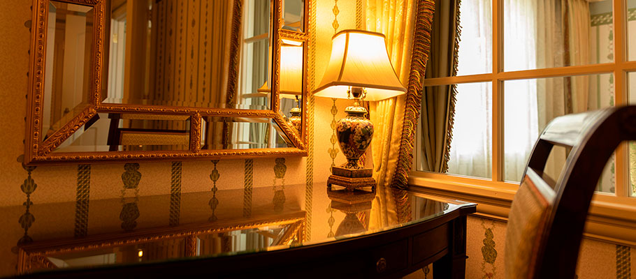 image of Corner Room (Park View)4