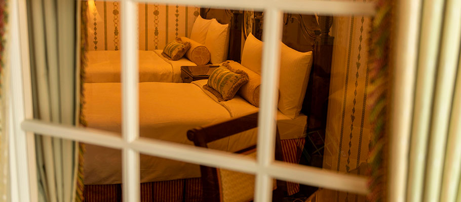 image of Corner Room (Park View)5