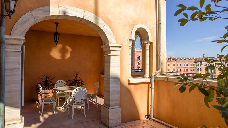 https://media1.tokyodisneyresort.jp/images/adventure/dh_room/799_roomfree__image_1_1_sch.jpg?mod=20250606105342的图像2