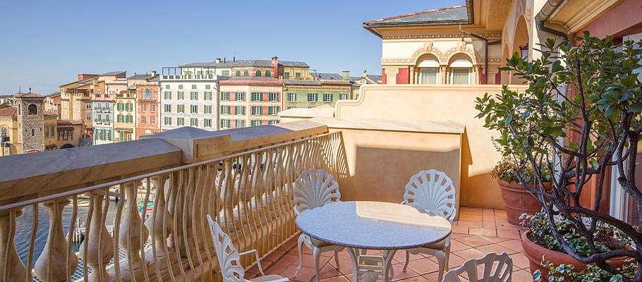 image of Terrace Room (Harbor View)2