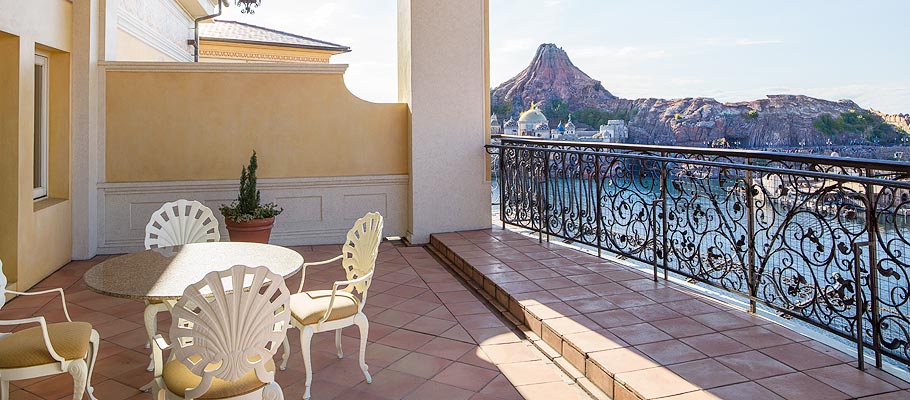 頂樓陽台客房(港灣全景觀)的圖像1