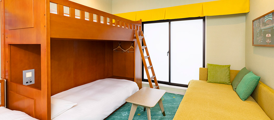 image of “Discover” Quintet Room3