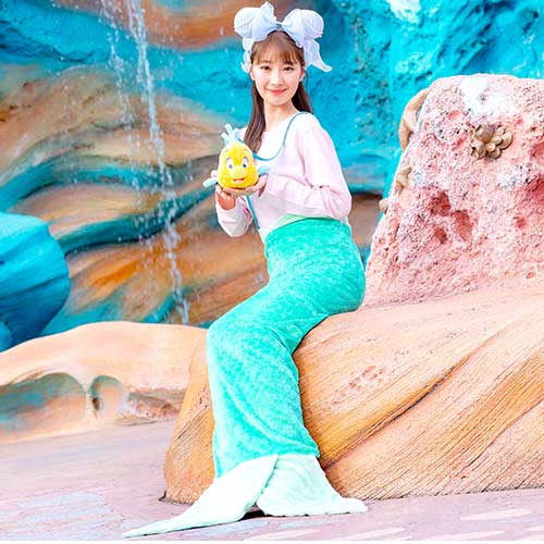 東京ディズニーシー　新商品　インビ　毛布 Amazon｜ダッフィー 毛布 ダッフィー＆フレンズのフォールズ