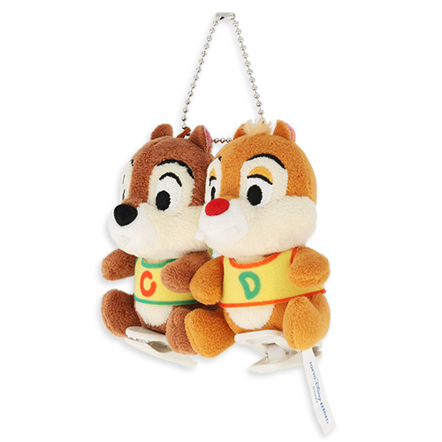 ディズニーストア　栗　チップ　デール　ぬいぐるみ 4月2日はチップとデールのお誕生日！“恐竜ごっこ”を仲良く楽しんでいる