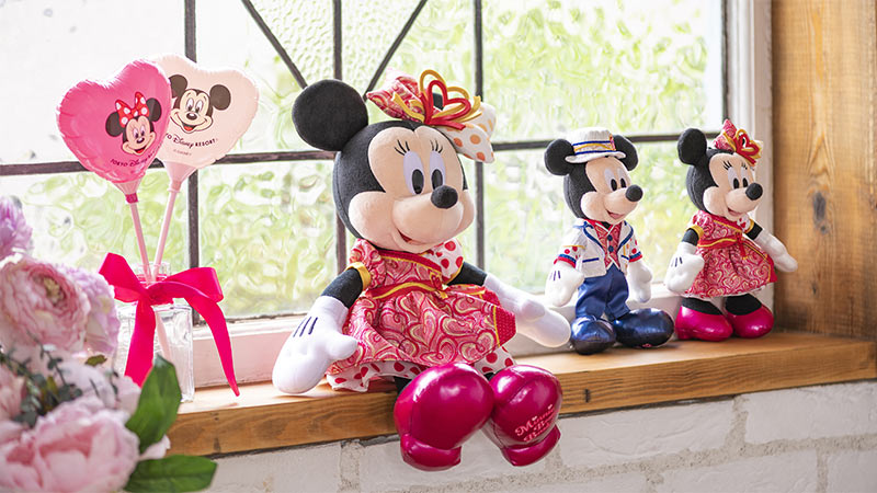 公式 ミニーマウスへの大好きな気持ちを伝えよう 仲間たちとミニーマウスがドレスアップをしてとびっきりのパーティーを楽しんでいるスペシャルグッズ おすすめグッズ 東京ディズニーリゾート