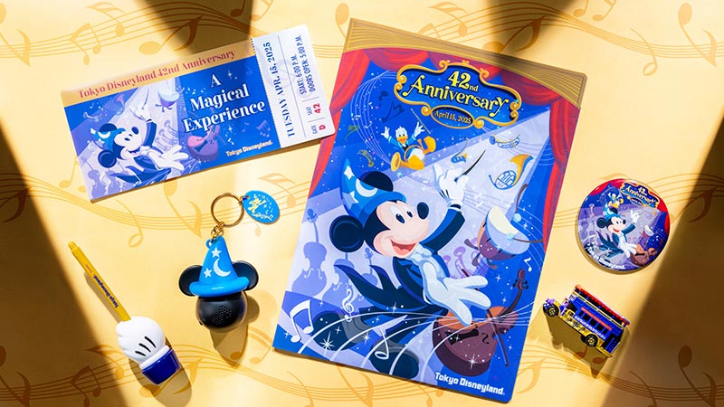 東京ディズニーランド開園42周年を記念したグッズのイメージ