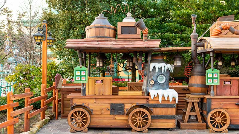 image of Ice cream wagon (Next to La Taverne de Gaston)