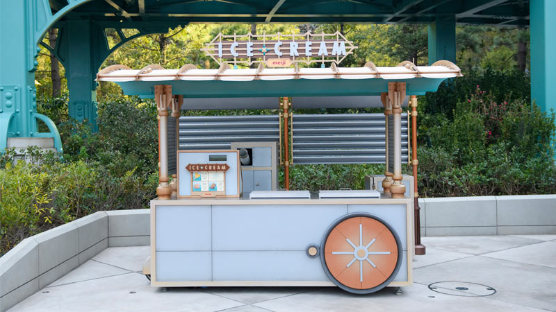 image of Ice cream wagon (Next to Aquatopia)