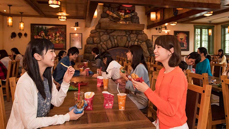 土拨鼠营地厨房的图像