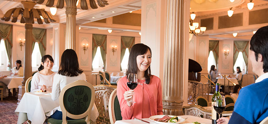 image of S.S. Columbia Dining Room2