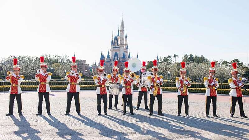 image of Tokyo Disneyland Band