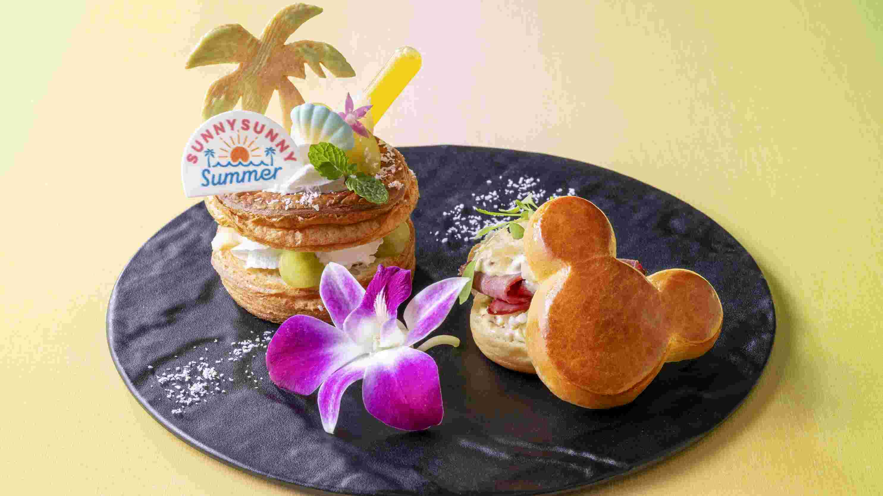ディズニーアンバサダーホテル「“Sunny Sunny Summer”スペシャルメニュー」を更新しました。のイメージ