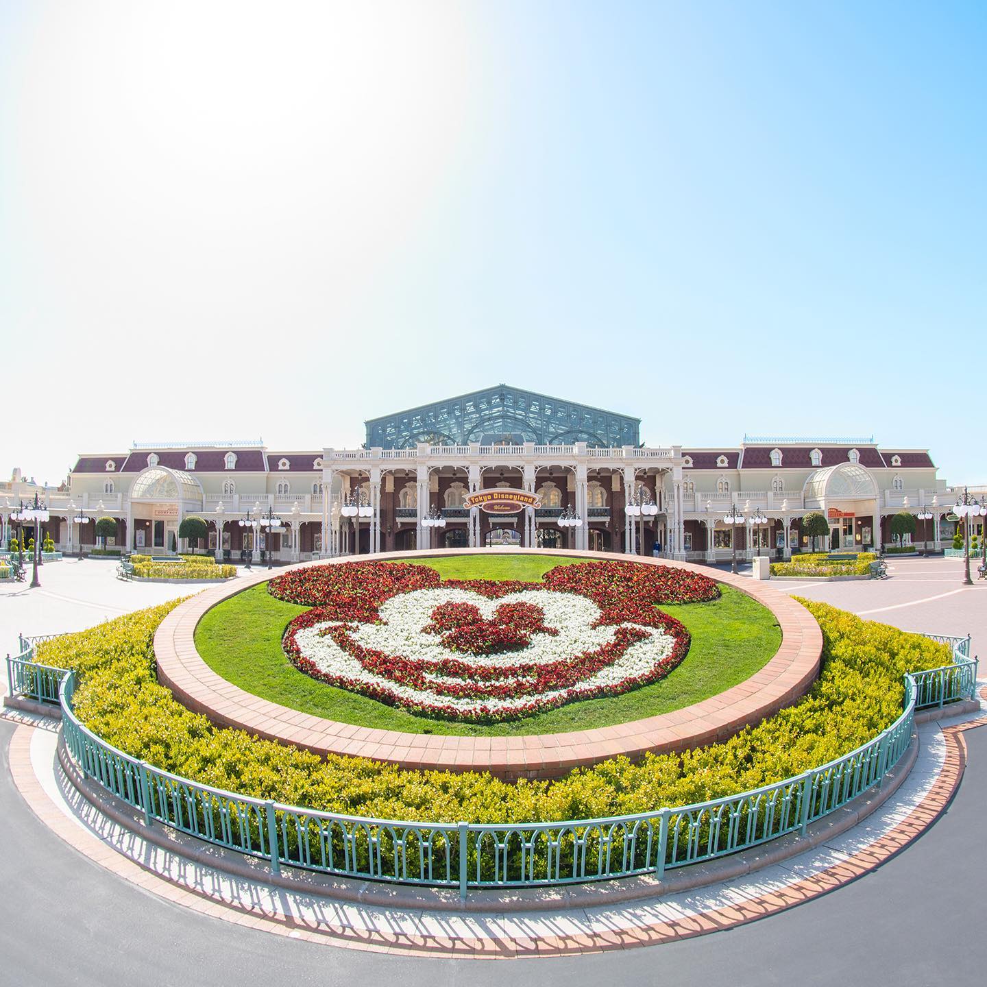 公式 ミッキーの家とミート ミッキー 東京ディズニーランド 東京ディズニーリゾート 公式 ミッキーの家とミート ミッキー 東京ディズニーランド 東京ディズニーリゾート