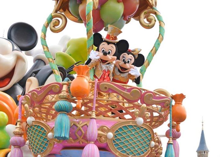 【最後にもう1度！「ハピネス・イズ・ヒア」は4月9日（月）まで！】2013年4月にスタートした東京ディズニーランドのお昼のパレード「ハピネス・イズ・ヒア」。いよいよ4月9日（...のイメージ