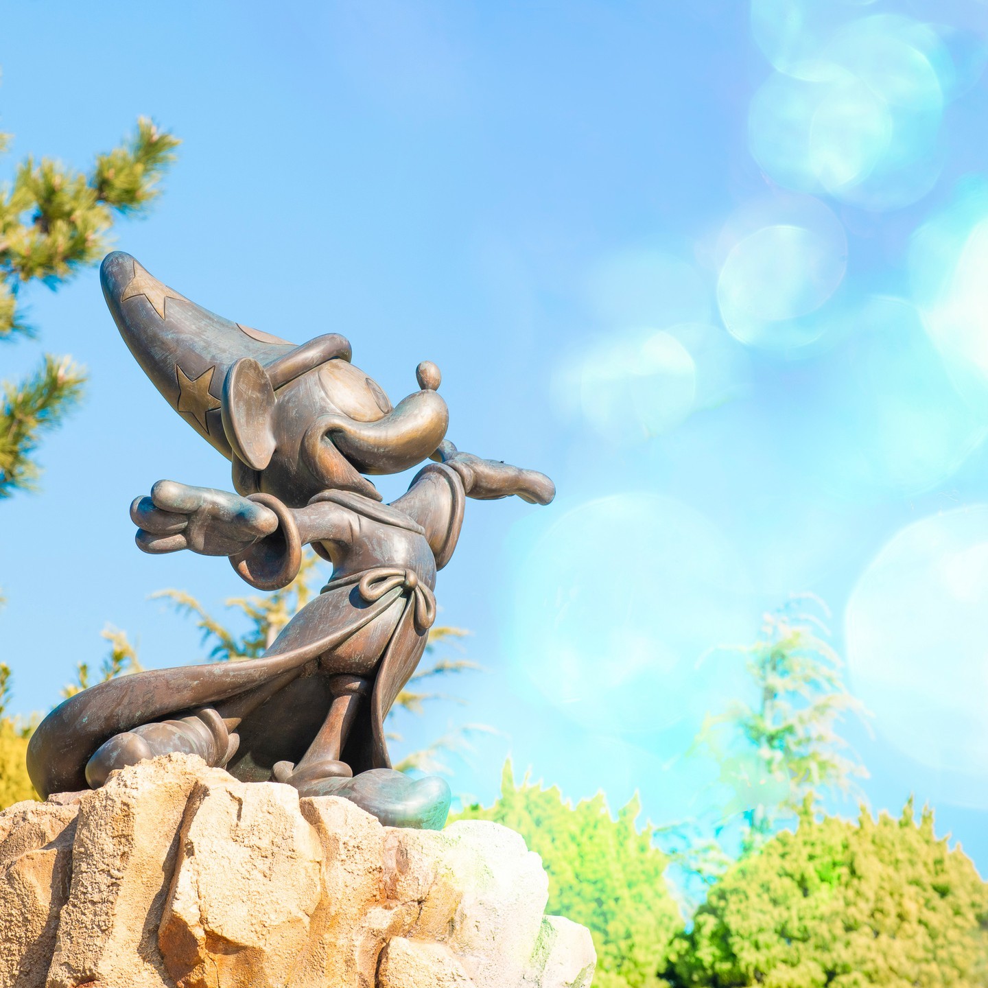 Official Mickey S House And Meet Mickey Tokyo Disneyland Tokyo Disney Resort